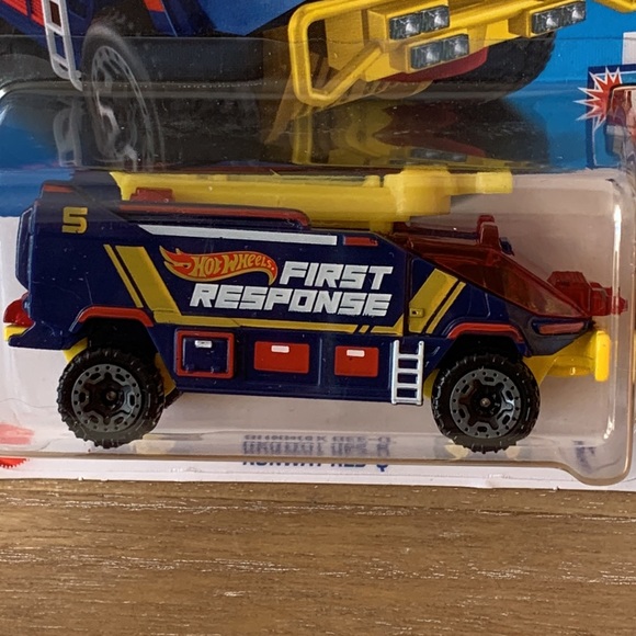 🍄New hot wheels - Picture 2 of 2